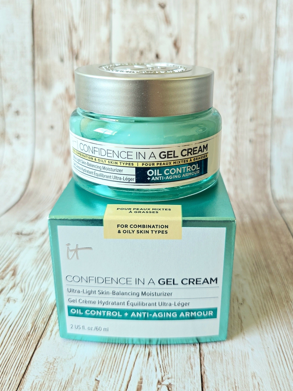 IT Cosmetics Confidence In A Gel Cream - Oil Control Moisturizer
